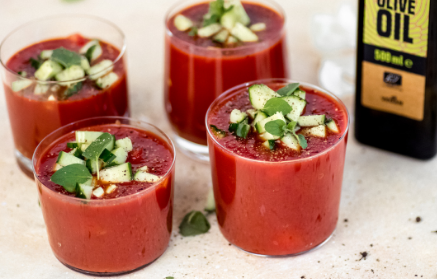 Fitness Συνταγή: Κρύα σούπα Gazpacho με φρέσκα λαχανικά